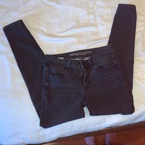 High waisted black jegging